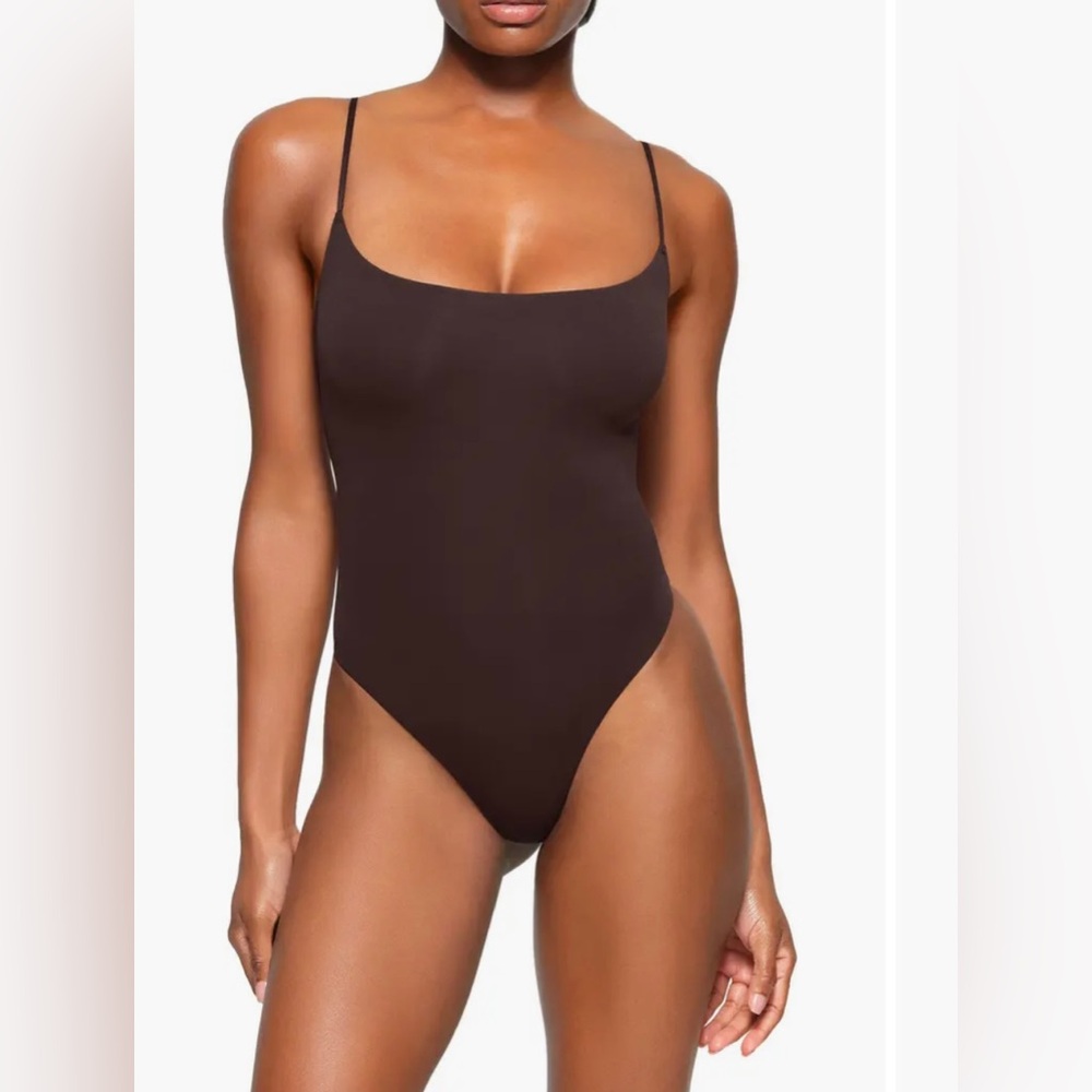 Skims xs body suit black